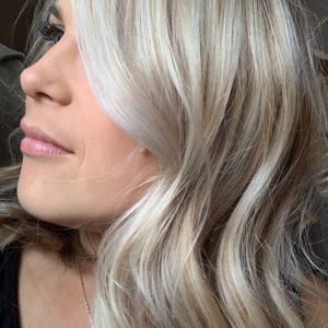 Meet your Posher, Andrea